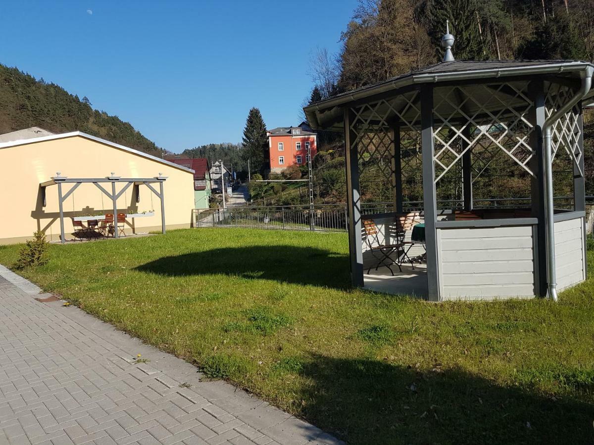 Hotel Garni Dekorahaus Bad Schandau Exteriör bild