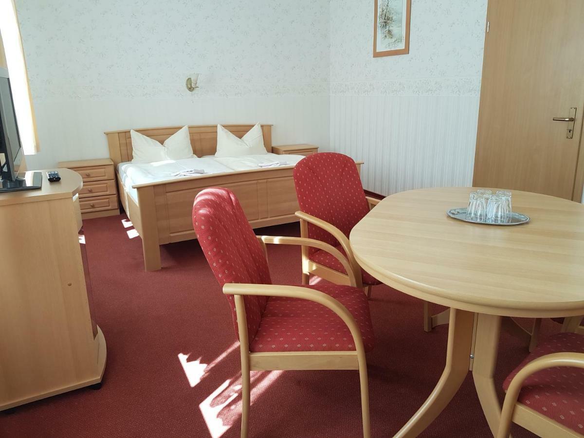 Hotel Garni Dekorahaus Bad Schandau Exteriör bild